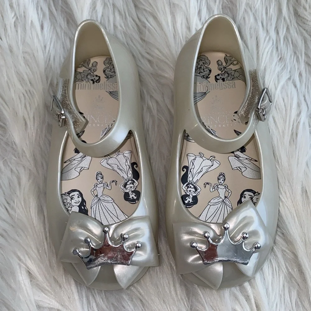 Mini Melissa | Mini Dora Disney Princess Mary Jane